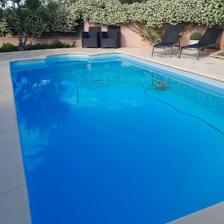 Charmante Confort,sans Vis A Vis Avec Piscine Villa