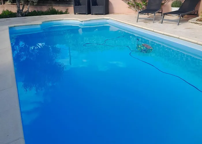 Charmante Confort,sans Vis A Vis Avec Piscine Вилла