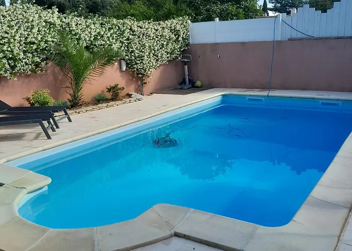 Вилла Charmante Confort,sans Vis A Vis Avec Piscine Maraussan
